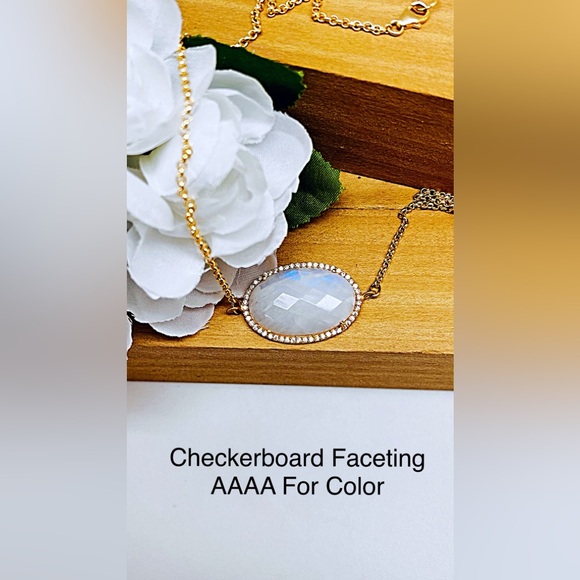 Gold Oval CZ Rainbow Moonstone Necklace w/2mm Rolo Chain, NWT, Gift Box Included - Picture 2 of 9